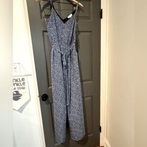 NWT - Gilli Romper - Medium